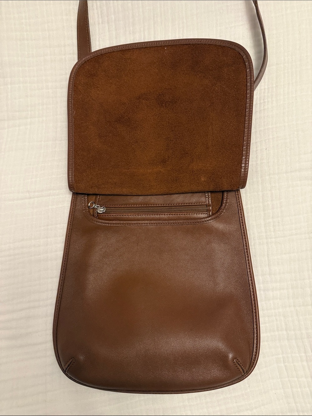 Vintage Coach Slim Hippie Flap Bag 9135 - Picture 4 of 11